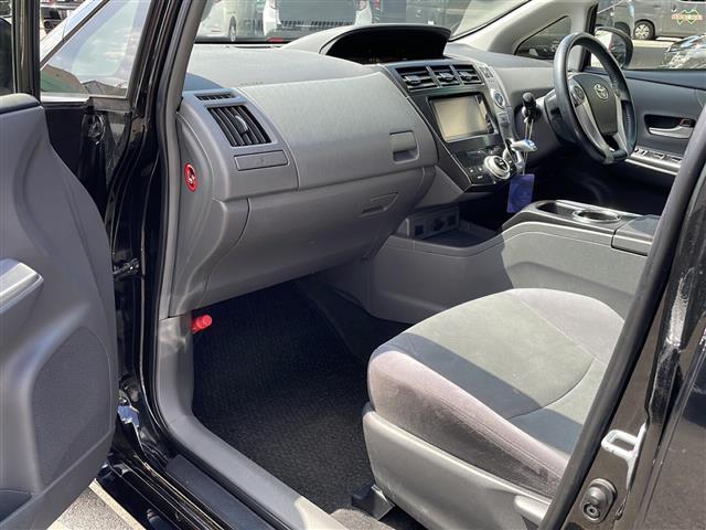 プリウスアルファ Sツーリングセレクション(23枚目)