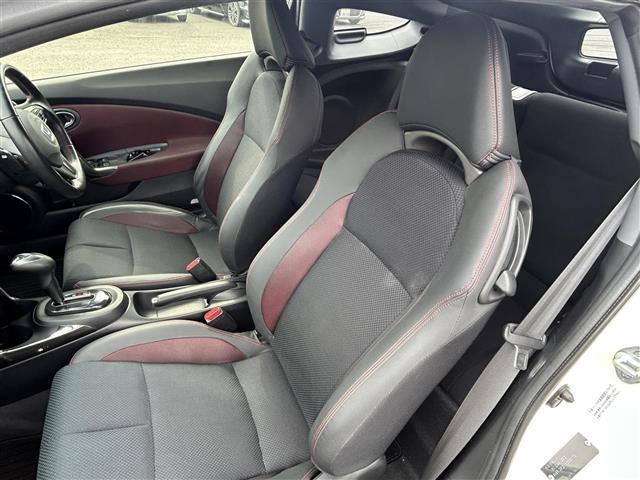 CR-Z αマスターレーベル 純正ナビ フルセグTV バックカメラ クルーズコントロール パドルシフト ECON 横滑り防止装置 ハーフレザーシート 純正17インチAW オートライト フォグランプ ETC スマートキー(10枚目)