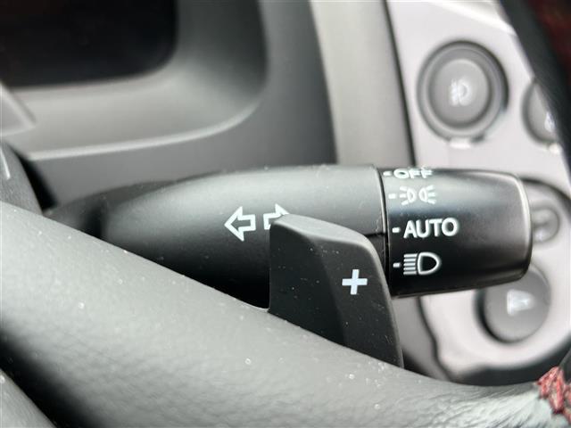 CR-Z αマスターレーベル 純正ナビ フルセグTV バックカメラ クルーズコントロール パドルシフト ECON 横滑り防止装置 ハーフレザーシート 純正17インチAW オートライト フォグランプ ETC スマートキー(23枚目)