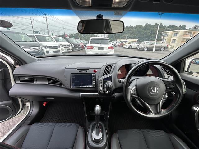 CR-Z αマスターレーベル 純正ナビ フルセグTV バックカメラ クルーズコントロール パドルシフト ECON 横滑り防止装置 ハーフレザーシート 純正17インチAW オートライト フォグランプ ETC スマートキー(42枚目)