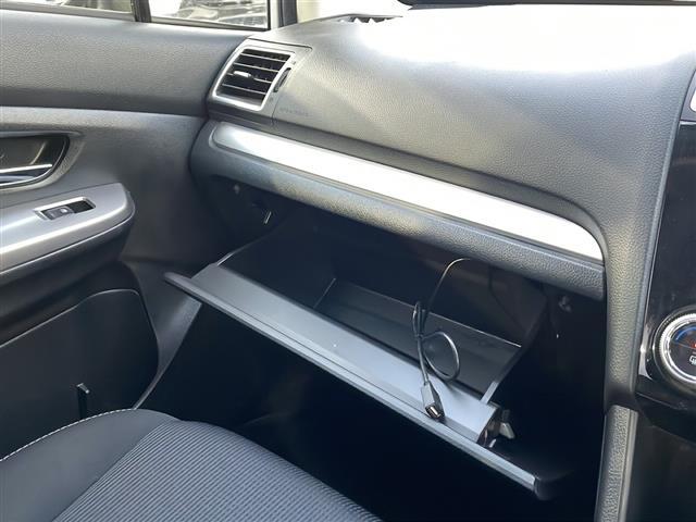 インプレッサスポーツ 2.0iアイサイト(18枚目)