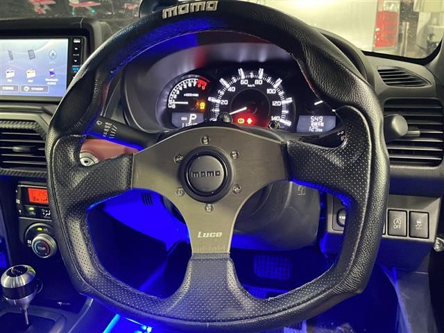 コペン ローブ　純正ナビ　フルセグＴＶ　ＤＶＤ再生　Ｂｌｕｅｔｏｏｔｈ接続　　バックカメラ　純正フロアマット　プッシュスタート　スマーコキー　アイドリングストップ　横滑り防止　　ＥＴＣ　ＬＥＤヘッドライト（9枚目）