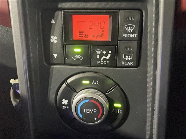 コペン ローブ　純正ナビ　フルセグＴＶ　ＤＶＤ再生　Ｂｌｕｅｔｏｏｔｈ接続　　バックカメラ　純正フロアマット　プッシュスタート　スマーコキー　アイドリングストップ　横滑り防止　　ＥＴＣ　ＬＥＤヘッドライト（15枚目）