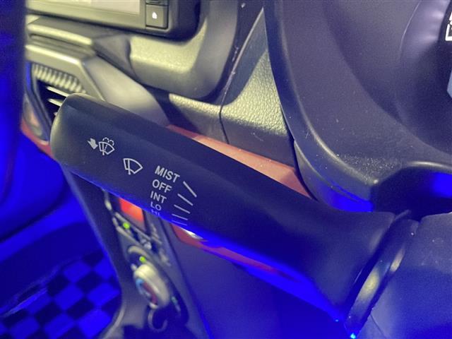 コペン ローブ　純正ナビ　フルセグＴＶ　ＤＶＤ再生　Ｂｌｕｅｔｏｏｔｈ接続　　バックカメラ　純正フロアマット　プッシュスタート　スマーコキー　アイドリングストップ　横滑り防止　　ＥＴＣ　ＬＥＤヘッドライト（23枚目）