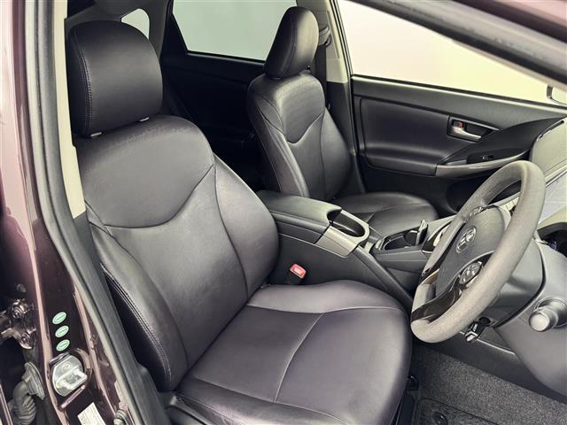 プリウス Ｓマイコーデ　純正ナビ　Ｂｌｕｅｔｏｏｔｈ接続　バックカメラ　ビルトインＥＴＣ　クルーズコントロール　コーナーセンサー　プッシュスタート　ステアリングリモコン　電動格納式ドアミラー　純正フロアマット　フォグランプ（15枚目）