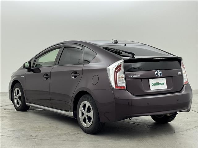 プリウス Ｓマイコーデ　純正ナビ　Ｂｌｕｅｔｏｏｔｈ接続　バックカメラ　ビルトインＥＴＣ　クルーズコントロール　コーナーセンサー　プッシュスタート　ステアリングリモコン　電動格納式ドアミラー　純正フロアマット　フォグランプ（21枚目）