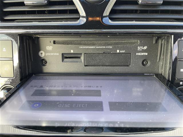 セレナ ハイウェイスター　Ｓ－ハイブリッド　純正ナビ　フルセグＴＶ　フリップダウンモニター　バックモニター　ＥＴＣ　レーンキープアシスト　両側電動スライドドア　スマートキー　プッシュスタート　クルーズコントロール　アイドリングストップ　ＨＩＤ（9枚目）