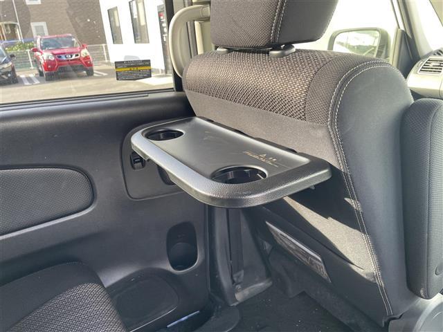 セレナ ハイウェイスター　Ｓ－ハイブリッド　純正ナビ　フルセグＴＶ　フリップダウンモニター　バックモニター　ＥＴＣ　レーンキープアシスト　両側電動スライドドア　スマートキー　プッシュスタート　クルーズコントロール　アイドリングストップ　ＨＩＤ（22枚目）