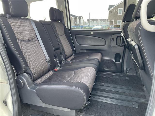 セレナ ハイウェイスター　Ｓ－ハイブリッド　純正ナビ　フルセグＴＶ　フリップダウンモニター　バックモニター　ＥＴＣ　レーンキープアシスト　両側電動スライドドア　スマートキー　プッシュスタート　クルーズコントロール　アイドリングストップ　ＨＩＤ（28枚目）