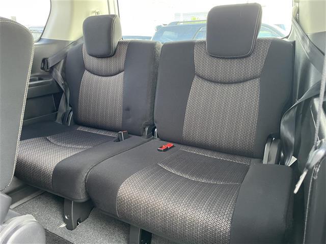 セレナ ハイウェイスター　Ｓ－ハイブリッド　純正ナビ　フルセグＴＶ　フリップダウンモニター　バックモニター　ＥＴＣ　レーンキープアシスト　両側電動スライドドア　スマートキー　プッシュスタート　クルーズコントロール　アイドリングストップ　ＨＩＤ（30枚目）