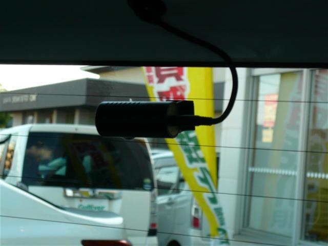 スペーシアカスタム ＧＳ　禁煙車　社外ナビ　片側パワースライドドア　ＫＥＮＷＯＯＤスピーカー　オートライト　ＨＩＤヘッドライト　バックカメラ　ステアリングリモコン　革巻きステアリングホイル　ドライブレコーダー（30枚目）