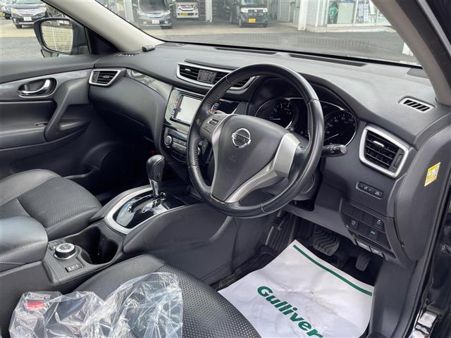 エクストレイル ２０Ｘ　切り替え４ＷＤ　ＳＤナビ　フルセグ　Ｂｌｕｅｔｏｏｔｈ　バックカメラ　ＥＴＣ　シートヒーター　ＬＥＤヘッドライト　純正１７インチＡＷ（19枚目）