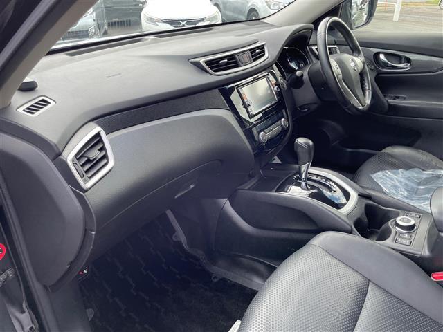 エクストレイル ２０Ｘ　切り替え４ＷＤ　ＳＤナビ　フルセグ　Ｂｌｕｅｔｏｏｔｈ　バックカメラ　ＥＴＣ　シートヒーター　ＬＥＤヘッドライト　純正１７インチＡＷ（20枚目）