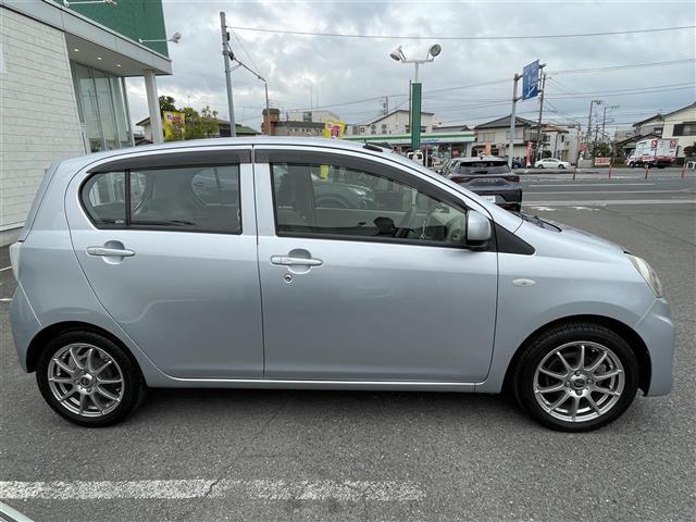 ミライース L SA ナビ TV 低速域衝突回避支援ブレーキ機能 誤発進抑制制御機能 先行車発進お知らせ機能 エマージェンシーストップシグナル 横滑り防止装置 SRSエアバック ABS(3枚目)