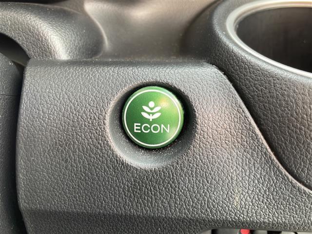 Ｎ－ＢＯＸカスタム Ｇ・Ｌパッケージ　社外ナビ　フルセグテレビ　ＤＶＤ再生　バックカメラ　スマートキー　オートライト　アイドリングストップ　左側パワースライドドア　ビルトインＥＴＣ　純正アルミホイル（10枚目）