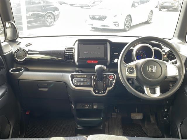 Ｎ－ＢＯＸカスタム Ｇ・Ｌパッケージ　社外ナビ　フルセグテレビ　ＤＶＤ再生　バックカメラ　スマートキー　オートライト　アイドリングストップ　左側パワースライドドア　ビルトインＥＴＣ　純正アルミホイル（42枚目）