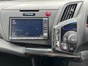 CR-Z αマスターレーベル 純正ナビ フルセグTV バックカメラ クルーズコントロール パドルシフト ECON 横滑り防止装置 ハーフレザーシート 純正17インチAW オートライト フォグランプ ETC スマートキー(6枚目)