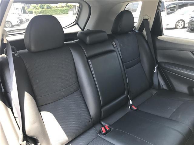 エクストレイル ２０Ｘ　エマージェンシーブレーキパッケージ　禁煙車／カーナビ／Ｂｌｕｅｔｏｏｔｈ／スマートキー／プッシュスタート／バックカメラ／ＥＴＣ／アイドリングストップ／衝突軽減システム／シートヒーター／防眩ミラー／オートライト／電格ミラー／オートライト（12枚目）