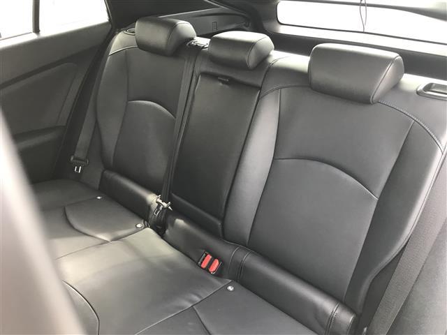 プリウス Ｓツーリングセレクション　禁煙車／カーナビ／Ｂｌｕｅｔｏｏｔｈ／スマートキー／プッシュスタート／バックカメラ／ＥＴＣ／ドライブレコーダー／コーナーセンサー／デジタルインナーミラー／ＴＯＭ’Ｓエアロ／オートライト／電格ミラー（13枚目）