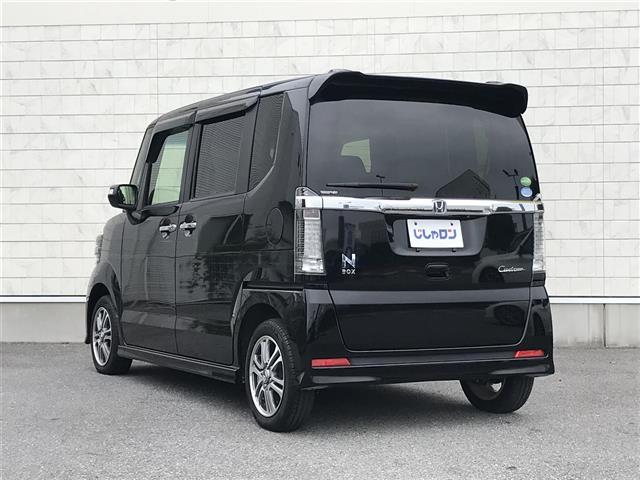Ｎ－ＢＯＸカスタム Ｇ　ＳＳパッケージ　禁煙車／カーナビ／Ｂｌｕｅｔｏｏｔｈ／スマートキー／プッシュスタート／バックカメラ／片側パワースライドドア／ＥＴＣ／チップアップシート／シートヒーター／ステアリングリモコン／オートライト（7枚目）
