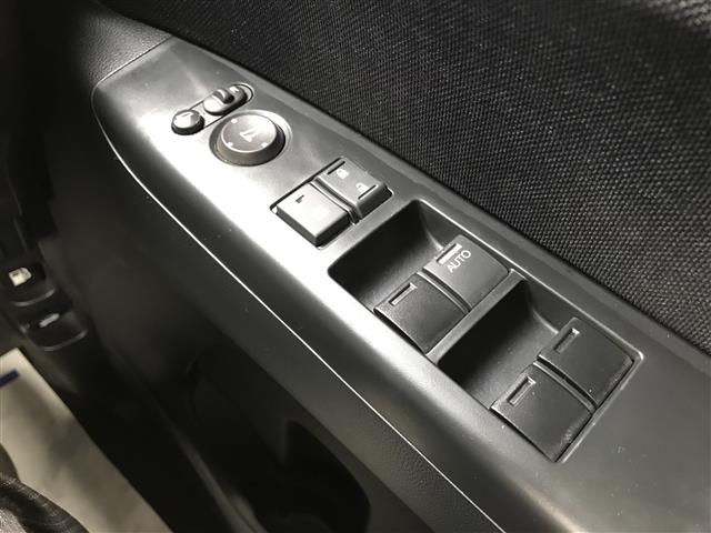 Ｎ－ＢＯＸカスタム Ｇ　ＳＳパッケージ　禁煙車／カーナビ／Ｂｌｕｅｔｏｏｔｈ／スマートキー／プッシュスタート／バックカメラ／片側パワースライドドア／ＥＴＣ／チップアップシート／シートヒーター／ステアリングリモコン／オートライト（24枚目）
