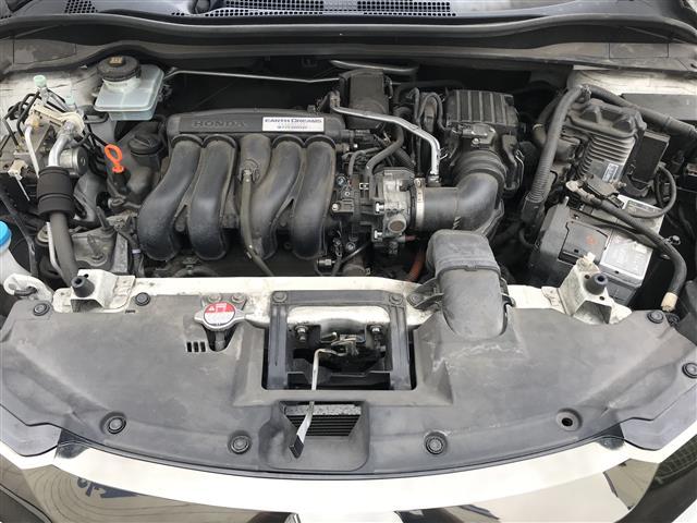 ヴェゼル ハイブリッドＺ　禁煙車／カーナビ／Ｂｌｕｅｔｏｏｔｈ／スマートキー／プッシュスタート／バックカメラ／ＥＴＣ／衝突軽減システム／クルーズコントロール／シートヒーター／チップアップシート／ルーフレール／オートライト（8枚目）