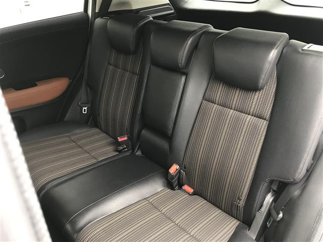 ヴェゼル ハイブリッドＺ　禁煙車／カーナビ／Ｂｌｕｅｔｏｏｔｈ／スマートキー／プッシュスタート／バックカメラ／ＥＴＣ／衝突軽減システム／クルーズコントロール／シートヒーター／チップアップシート／ルーフレール／オートライト（29枚目）