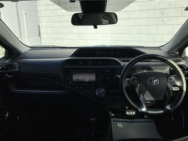 アクア G G’s 禁煙車/カーナビ/Bluetooth/スマートキー/プッシュスタート/バックカメラ/ETC/クルーズコントロール/衝突軽減システム/シートヒーター/車線逸脱警報/オートライト/電格ミラー(9枚目)