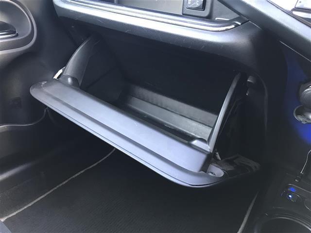 アクア G G’s 禁煙車/カーナビ/Bluetooth/スマートキー/プッシュスタート/バックカメラ/ETC/クルーズコントロール/衝突軽減システム/シートヒーター/車線逸脱警報/オートライト/電格ミラー(24枚目)