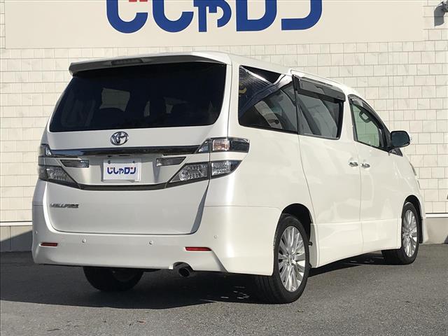 ヴェルファイア ２．４Ｚ　禁煙車／カーナビ／Ｂｌｕｅｔｏｏｔｈ／スマートキー／プッシュスタート／バックカメラ／ＥＴＣ／両側パワースライドドア／コーナーセンサー／フリップダウンモニター／オートライト／ステアリングリモコン（6枚目）
