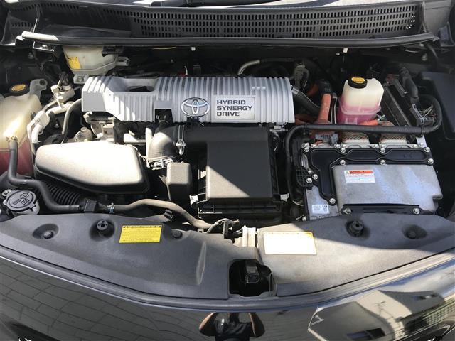 プリウスアルファ G 禁煙車/カーナビ/Bluetooth/スマートキー/プッシュスタート/バックカメラ/ETC/クルーズコントロール/ドライブレコーダー/ステアリングリモコン/オートライト/電格ミラー/防眩ミラー(8枚目)