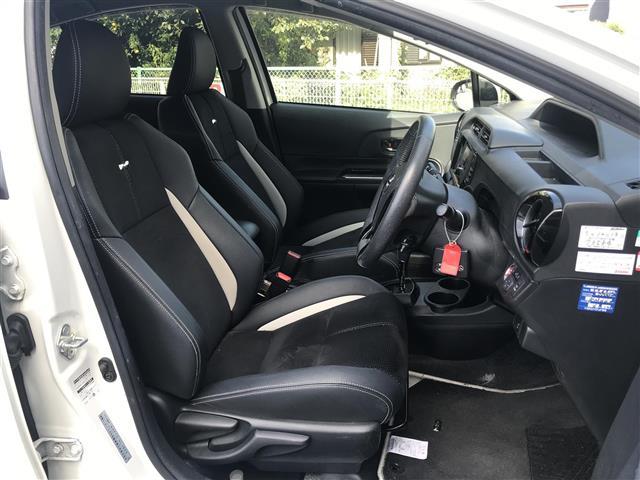 アクア G G’s 禁煙車/カーオーディオ/スマートキー/バックカメラ/ETC/クルーズコントロール/シートヒーター/オートライト/電格ミラー/防眩ミラー(23枚目)