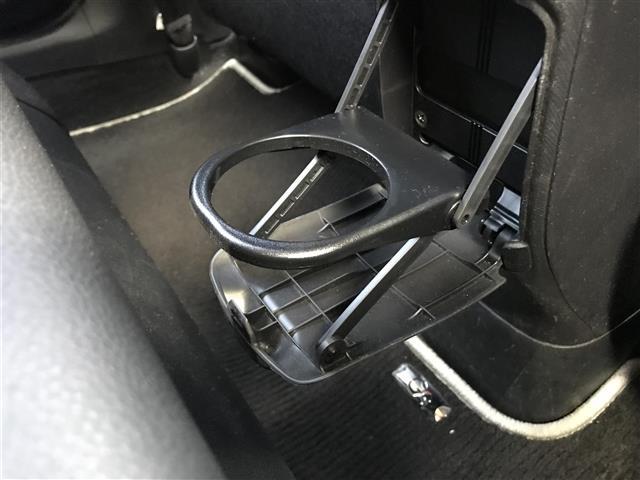 アクア G G’s 禁煙車/カーオーディオ/スマートキー/バックカメラ/ETC/クルーズコントロール/シートヒーター/オートライト/電格ミラー/防眩ミラー(26枚目)
