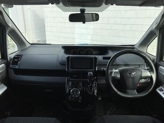ヴォクシー ＺＳ　煌　禁煙車／カーナビ／Ｂｌｕｅｔｏｏｔｈ／スマートキー／プッシュスタート／バックカメラ／ＥＴＣ２．０／両側パワースライドドア／フリップダウンモニター／オートライト／電格ミラー／防眩ミラー／パワーウインドウ（36枚目）