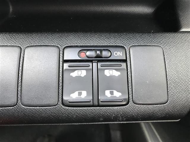 ステップワゴンスパーダ S カーナビ/リモコンキー/ETC/バックカメラ/両側パワースライドドア/パドルシフト/オートライト/電格ミラー/防眩ミラー/パワーウインドウ(17枚目)