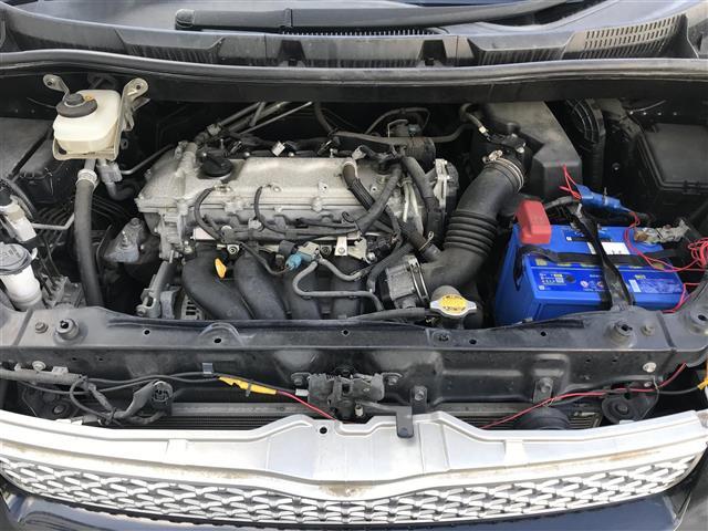 ヴォクシー ZS 煌Z 禁煙車/カーナビ/Bluetooth/スマートキー/プッシュスタート/バックカメラ/ETC/両側パワースライドドア/ドライブレコーダー/チップアップシート/オートライト/電格ミラー/防眩ミラー(8枚目)