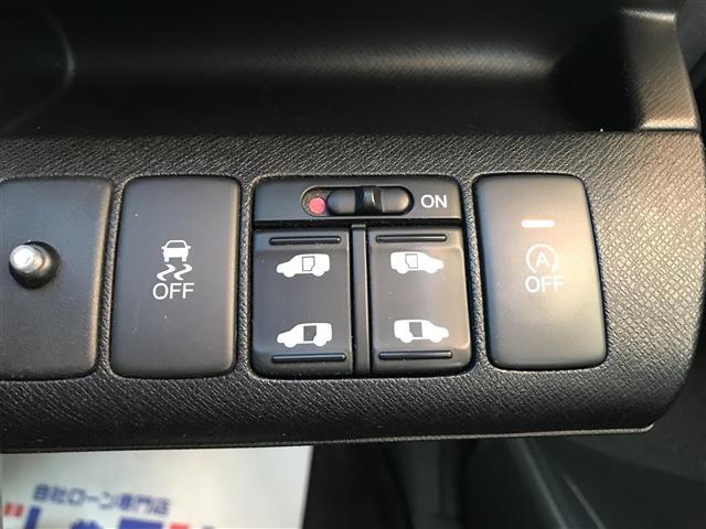 ステップワゴンスパーダ Ｚ　禁煙車／カーナビ／スマートキー／バックカメラ／両側パワースライドドア／ＥＴＣ／アイドリングストップ／フリップダウンモニター／チップアップシート／ステアリングリモコン／パドルシフト／オートライト（19枚目）