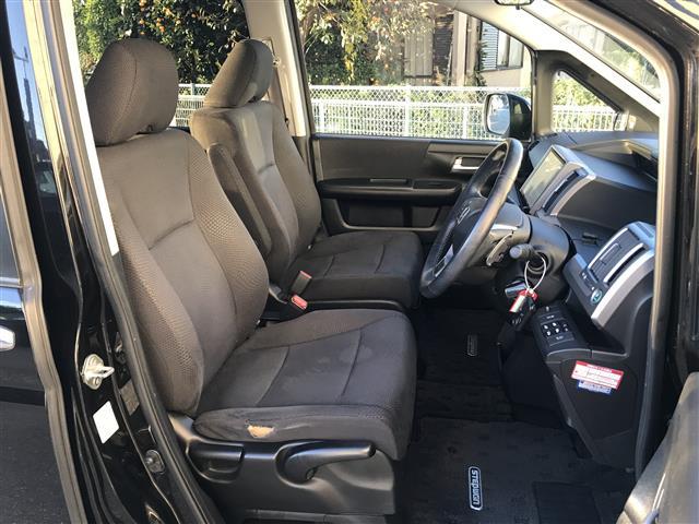 ステップワゴンスパーダ Ｚ　禁煙車／カーナビ／スマートキー／バックカメラ／両側パワースライドドア／ＥＴＣ／アイドリングストップ／フリップダウンモニター／チップアップシート／ステアリングリモコン／パドルシフト／オートライト（23枚目）