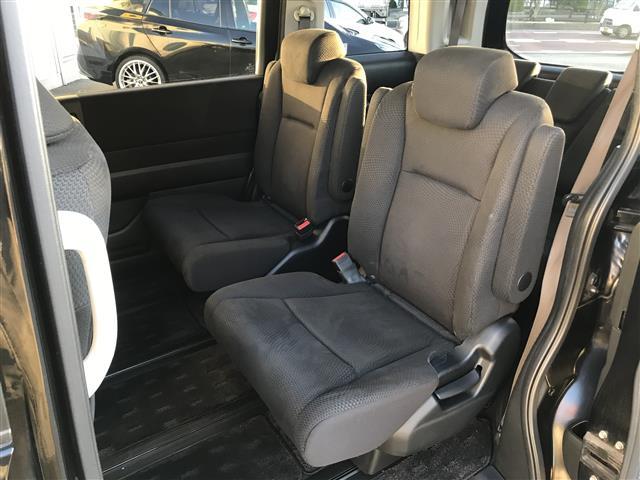 ステップワゴンスパーダ Ｚ　禁煙車／カーナビ／スマートキー／バックカメラ／両側パワースライドドア／ＥＴＣ／アイドリングストップ／フリップダウンモニター／チップアップシート／ステアリングリモコン／パドルシフト／オートライト（27枚目）