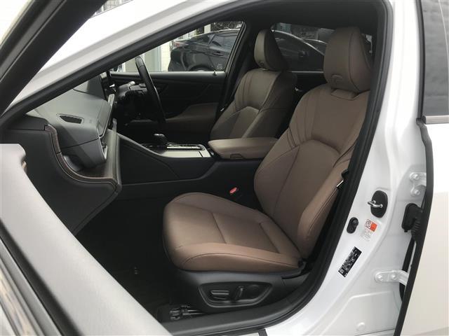 クラウン Ｚ　ワンオーナー／禁煙車／カーナビ／スマートキー／プッシュスタート／バックカメラ／全方位カメラ／ＥＴＣ２．０／コーナーセンサー／ドライブレコーダー／クルーズコントロール／衝突軽減システム／パワーシート（33枚目）