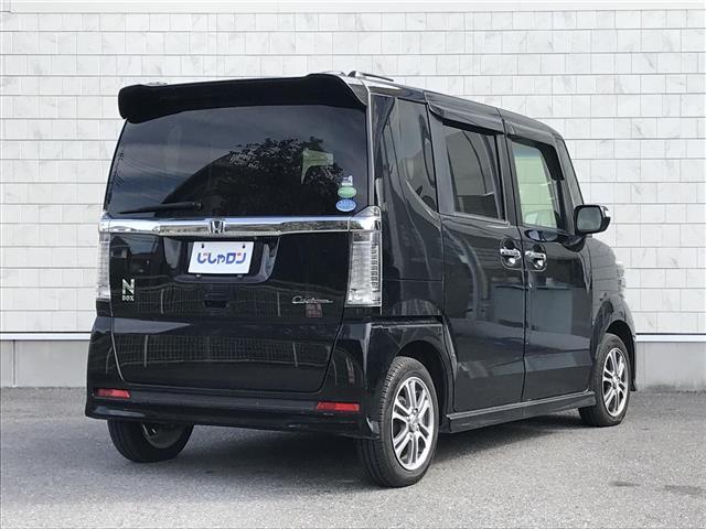 N-BOX G・Lパッケージ カーナビ/Bluetooth/スマートキー/プッシュスタート/バックカメラ/ETC/片側パワースライドドア/チップアップシート/アイドリングストップ/衝突軽減システム/オートライト/電格ミラー(6枚目)