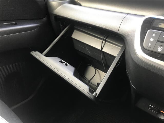 N-BOX G・Lパッケージ カーナビ/Bluetooth/スマートキー/プッシュスタート/バックカメラ/ETC/片側パワースライドドア/チップアップシート/アイドリングストップ/衝突軽減システム/オートライト/電格ミラー(25枚目)