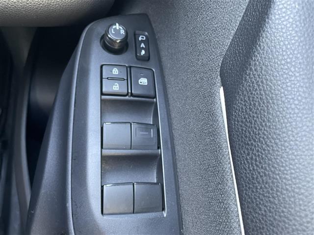 ヤリス Ｘ（29枚目）