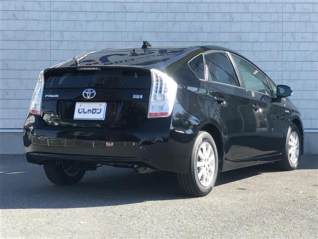 プリウス S 禁煙車/カーナビ/スマートキー/プッシュスタート/バックカメラ/ETC/ドライブレコーダー/コーナーセンサー/ステアリングリモコン/オートライト/パワーウインドウ/電格ミラー/防眩ミラー(6枚目)