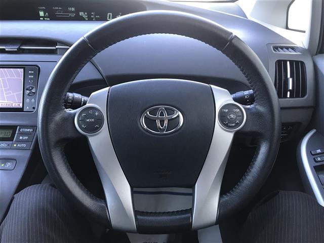 プリウス S 禁煙車/カーナビ/スマートキー/プッシュスタート/バックカメラ/ETC/ドライブレコーダー/コーナーセンサー/ステアリングリモコン/オートライト/パワーウインドウ/電格ミラー/防眩ミラー(11枚目)