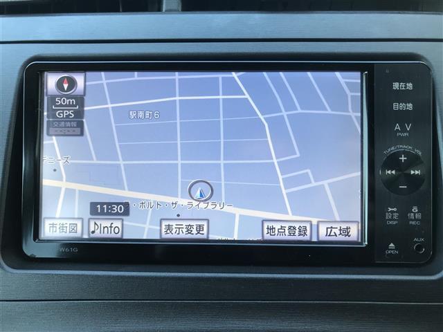 プリウス S 禁煙車/カーナビ/スマートキー/プッシュスタート/バックカメラ/ETC/ドライブレコーダー/コーナーセンサー/ステアリングリモコン/オートライト/パワーウインドウ/電格ミラー/防眩ミラー(12枚目)