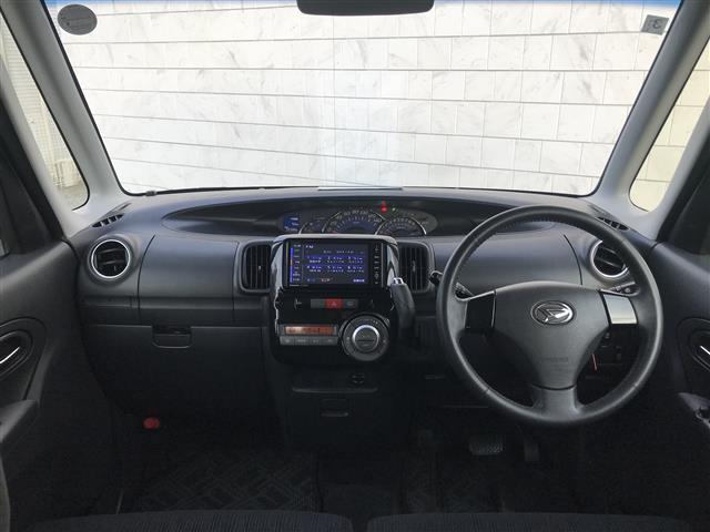 タント カスタムＸ　禁煙車／カーナビ／スマートキー／片側パワースライドドア／アイドリングストップ／パワーウインドウ／電格ミラー（9枚目）