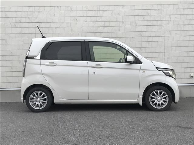 Ｎ－ＷＧＮ Ｇ・スタイリッシュパッケージ　禁煙車／カーナビ／スマートキー／バックカメラ／クルーズコントロール／アイドリングストップ／オートライト／電格ミラー／パワーウインドウ／ステアリングリモコン（4枚目）