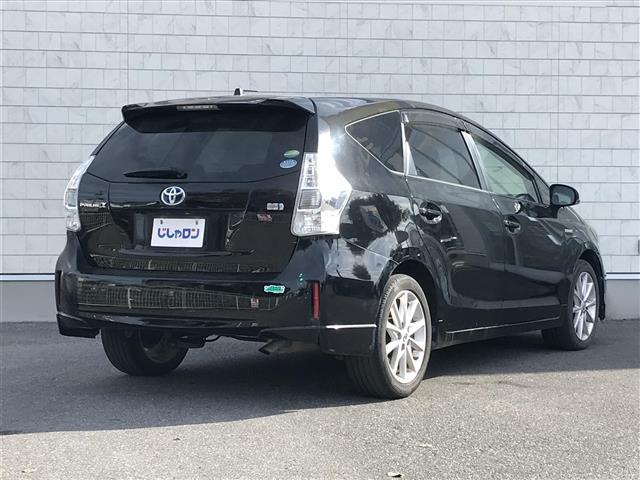 プリウスアルファ Ｓツーリングセレクション　禁煙車／カーナビ／スマートキー／プッシュスタート／バックカメラ／ＥＴＣ／フリップダウンモニター／ヘッドライトウォッシャー／ステアリングリモコン／オートライト／パワーウインドウ／電格ミラ（6枚目）