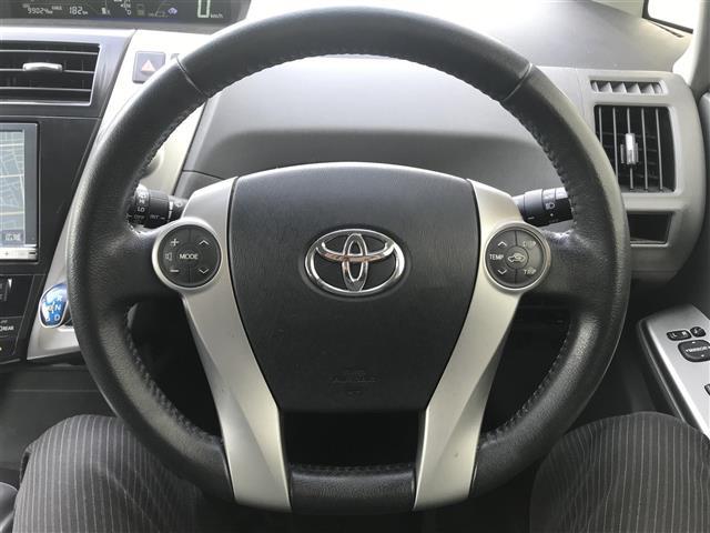 プリウスアルファ Ｓツーリングセレクション　禁煙車／カーナビ／スマートキー／プッシュスタート／バックカメラ／ＥＴＣ／フリップダウンモニター／ヘッドライトウォッシャー／ステアリングリモコン／オートライト／パワーウインドウ／電格ミラ（11枚目）